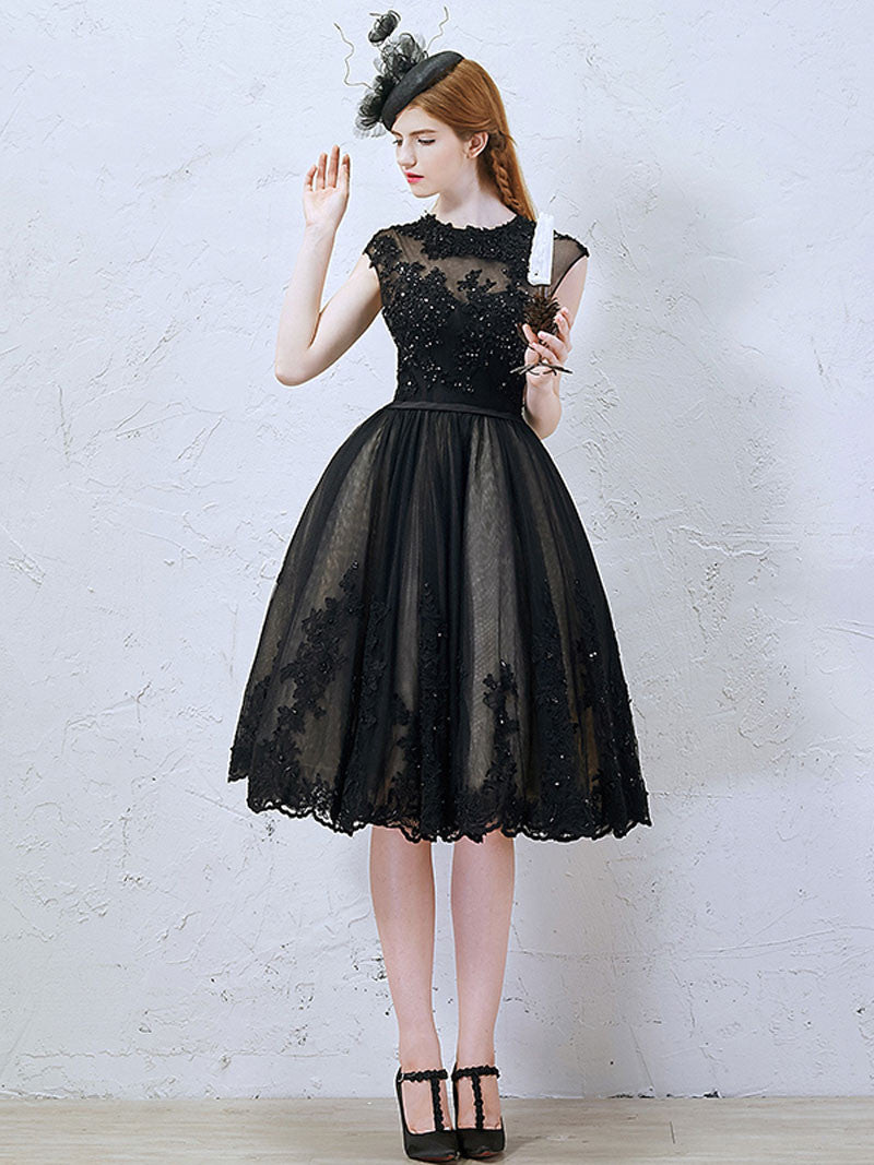 http://www.jojodress.com/cdn/shop/products/short-black-lace-formal-prom-dress-jojodress-is201602_2.jpg?v=1478031701
