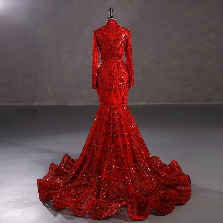 Hot Long Red Sequins Lace Formal Evening Dress with Halter Neck EN5411